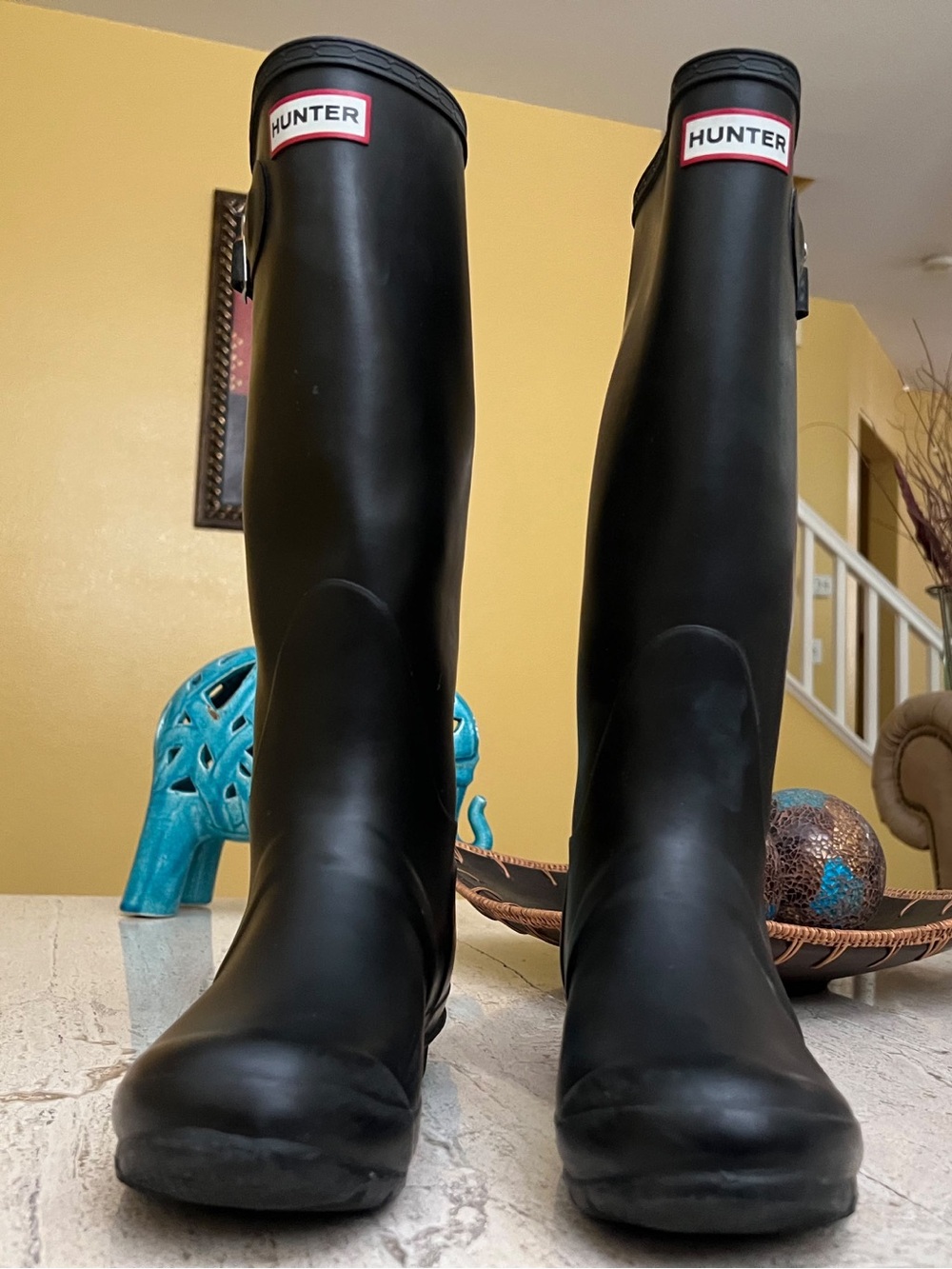 Hunter Tall Black Gloss Rain Boots with Signature Logo - Picture 5 of 13